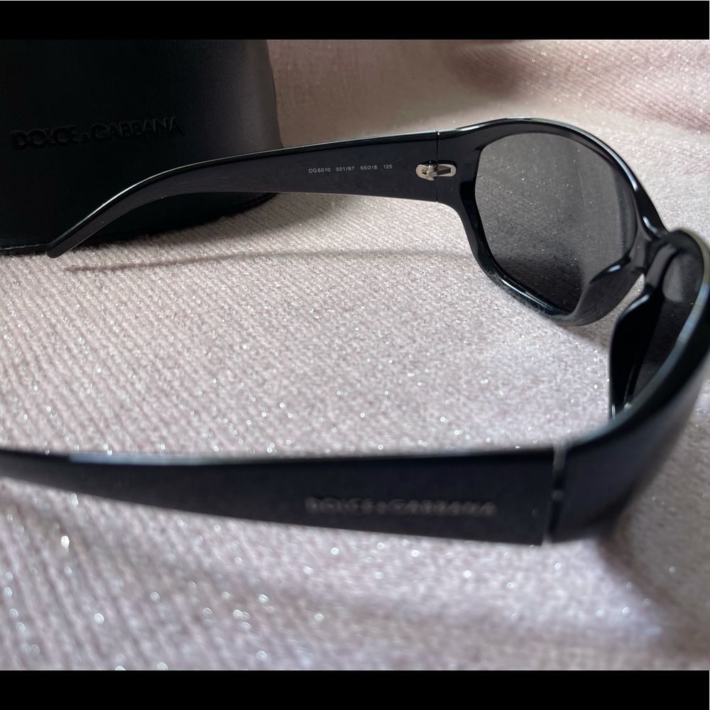Dolce & Gabbana DG 6010 Sunglasses NWOT 501/87 - Picture 7 of 7